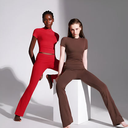 Aveline Lounge Set